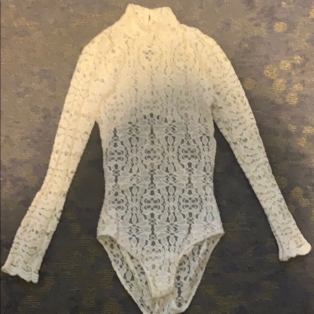 🔥🔥BODYSUIT, snaps, very cute, NWOT